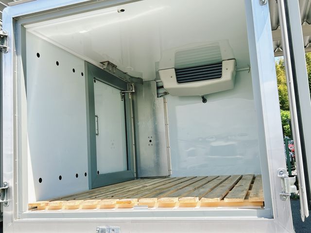 CARRY truck