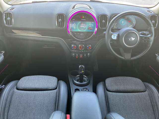 MINI COOPER D CROSSOVER