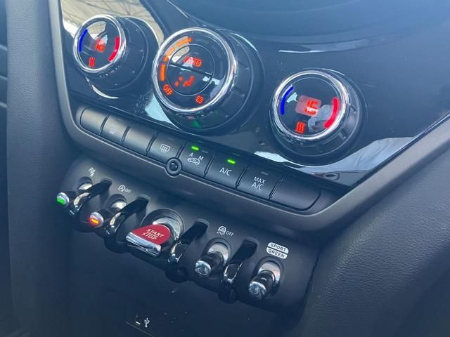 MINI COOPER D CROSSOVER
