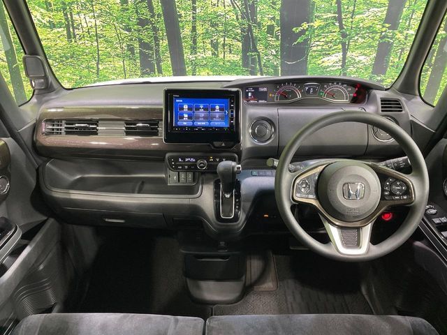 N-BOX CUSTOM