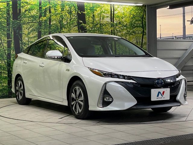 PRIUS PHV