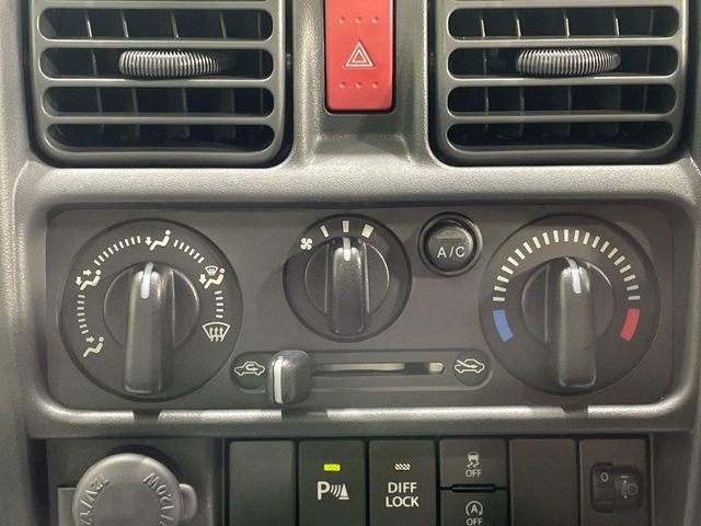 NT100 CLIPPER 4WD