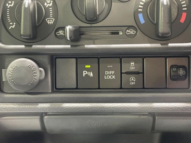 NT100 CLIPPER 4WD