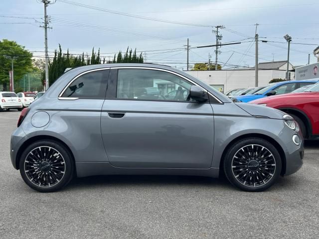 FIAT 500e cabriolet