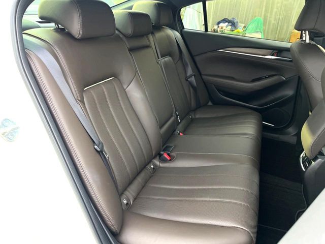 MAZDA6 SEDAN