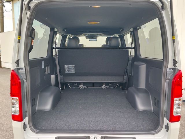 HIACE van 4WD