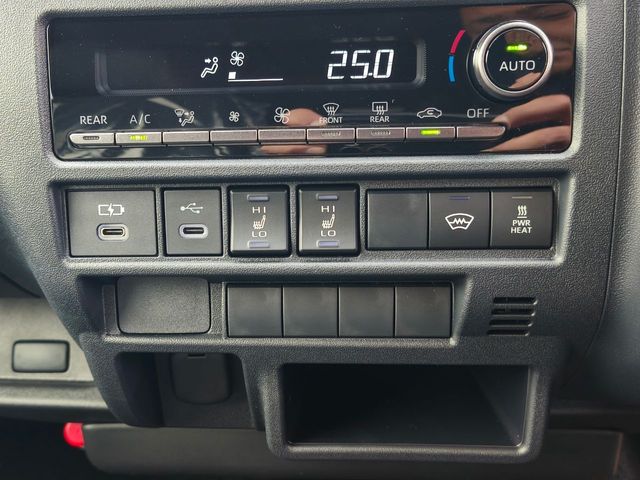 HIACE van 4WD
