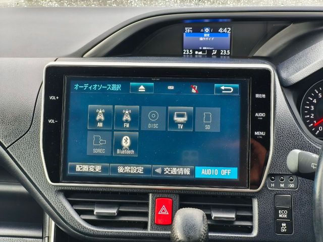 VOXY 4WD