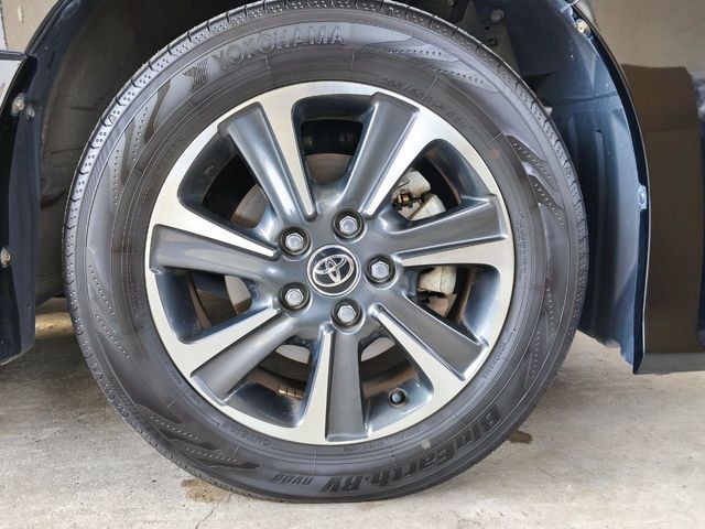 VOXY 4WD