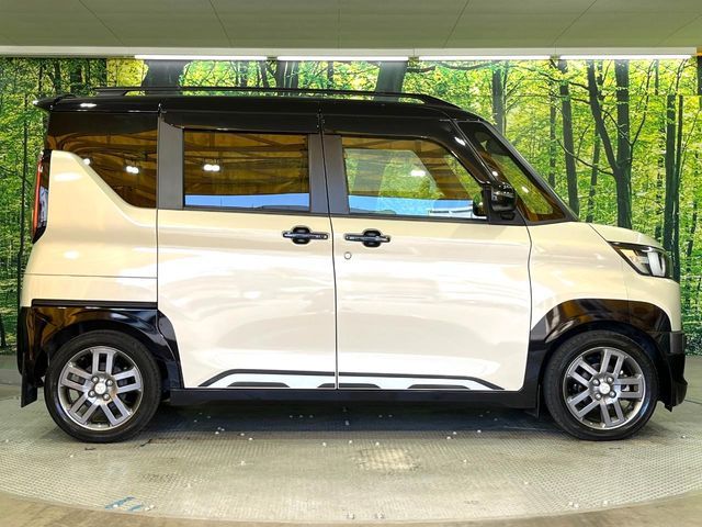 DELICA MINI