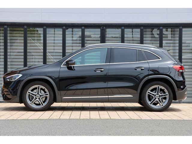 MERCEDES BENZ GLA class