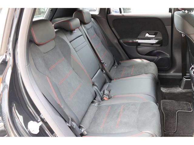 MERCEDES BENZ GLA class