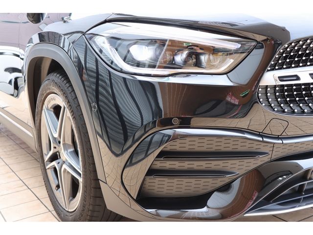 MERCEDES BENZ GLA class