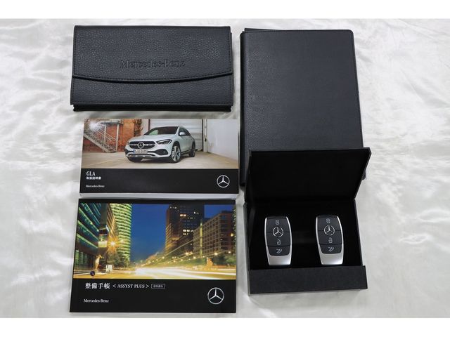 MERCEDES BENZ GLA class