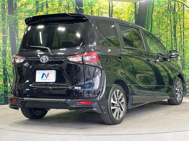 SIENTA HYBRID