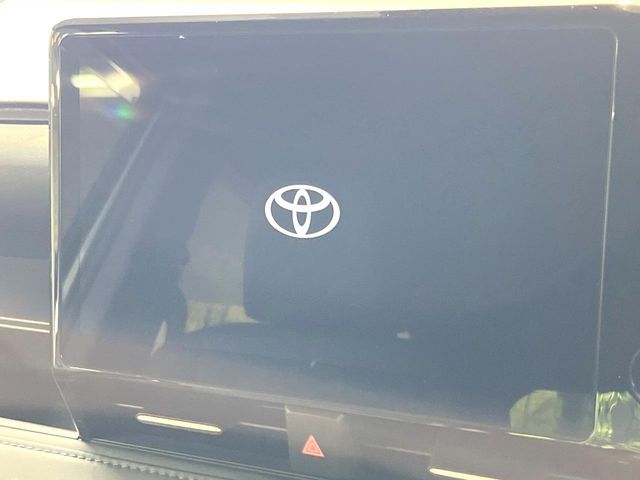VOXY HYBRID