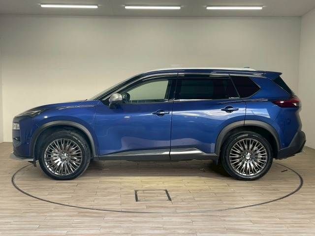 X-TRAIL HYBRID 4WD