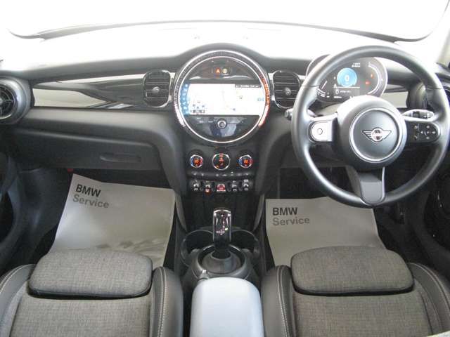 MINI COOPER 5DOOR
