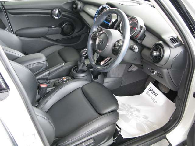 MINI COOPER D 5DOOR