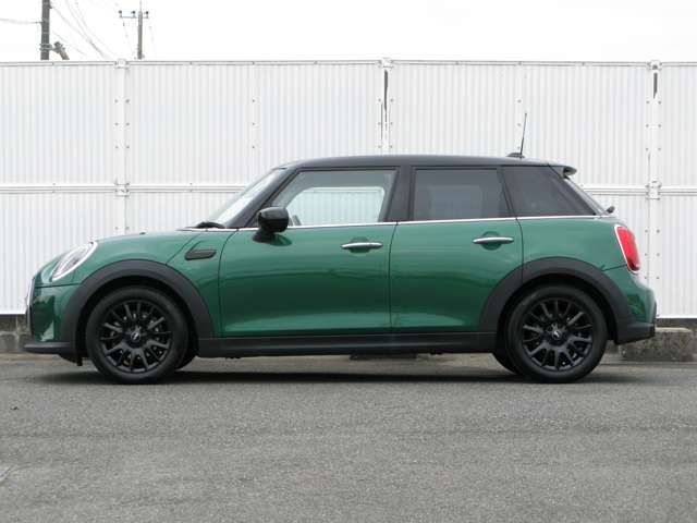 MINI COOPER D 5DOOR