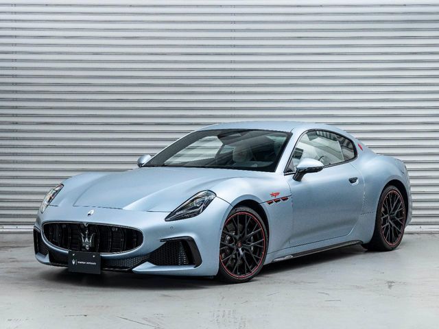 MASERATI GRANTURISMO