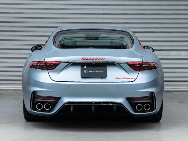 MASERATI GRANTURISMO