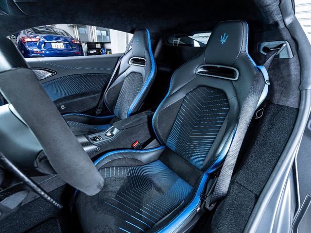 MASERATI MC20