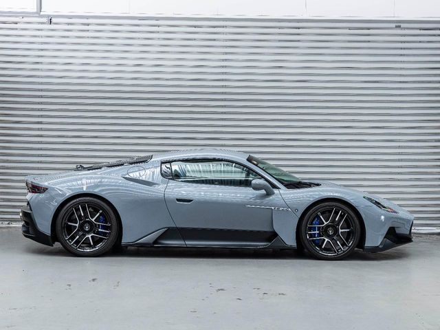 MASERATI MC20