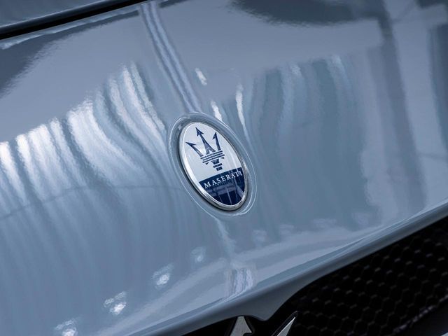 MASERATI MC20