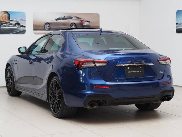 MASERATI GHIBLI Sedan