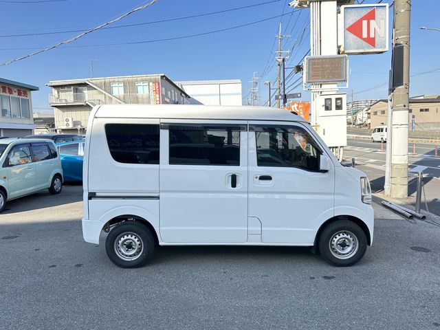 NV100 CLIPPER