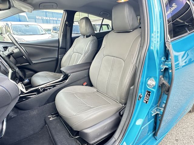 PRIUS PHV