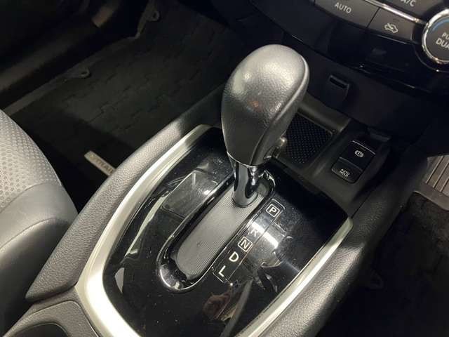 X-TRAIL HYBRID 4WD