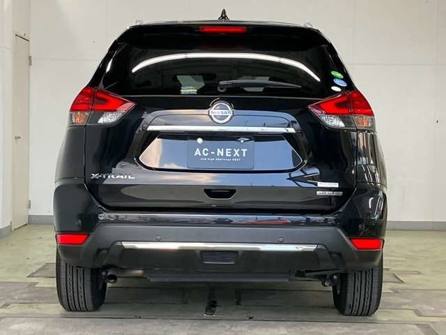 X-TRAIL HYBRID 4WD