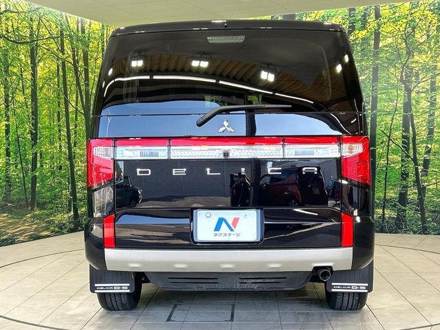 DELICA D:5 4WD