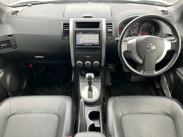 X-TRAIL 4WD