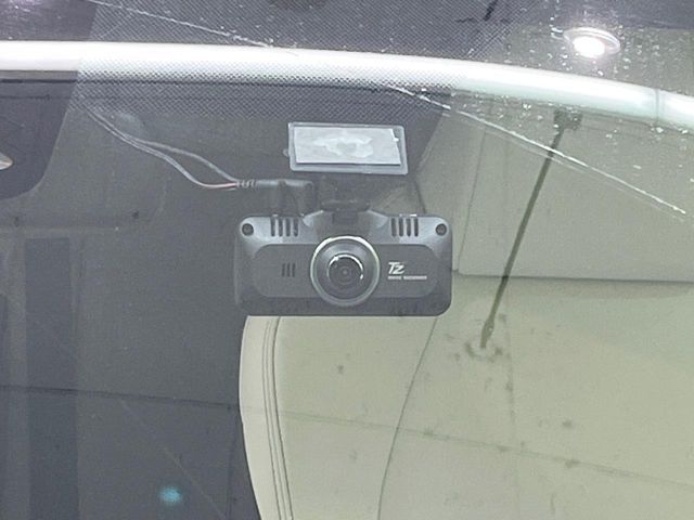 COROLLA TOURING HYBRID