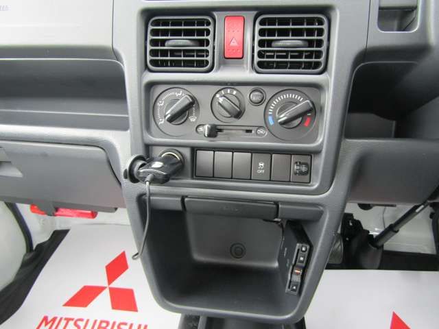MINICAB truck