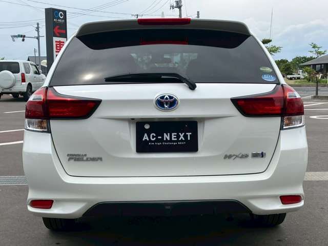 COROLLA FIELDER HYBRID