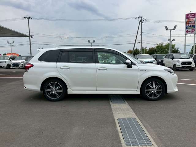 COROLLA FIELDER HYBRID