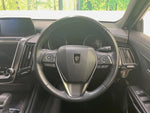 CROWN sedan
