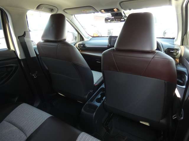 YARIS CROSS HYBRID