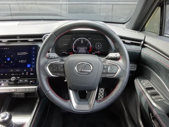 LEXUS LBX