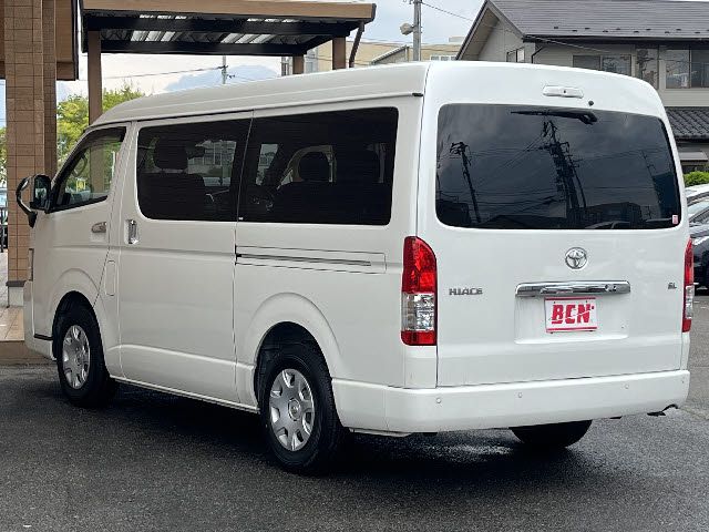 HIACE wagon
