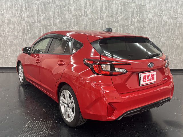 IMPREZA 5Door