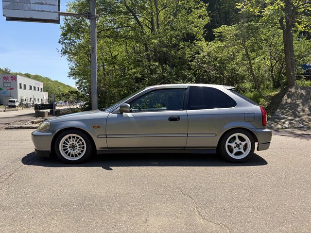CIVIC hatchback