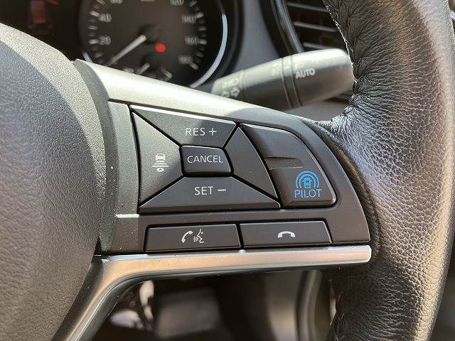 X-TRAIL 2WD