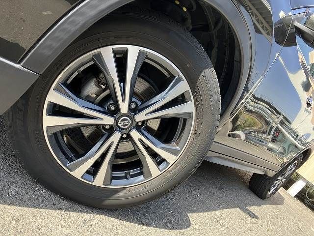 X-TRAIL 2WD