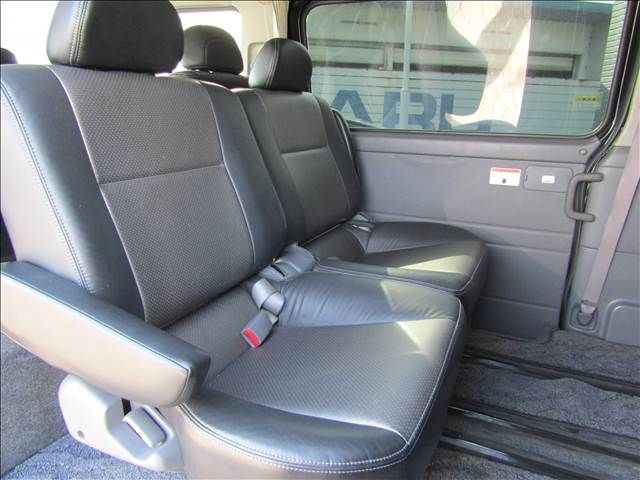CARAVAN coach