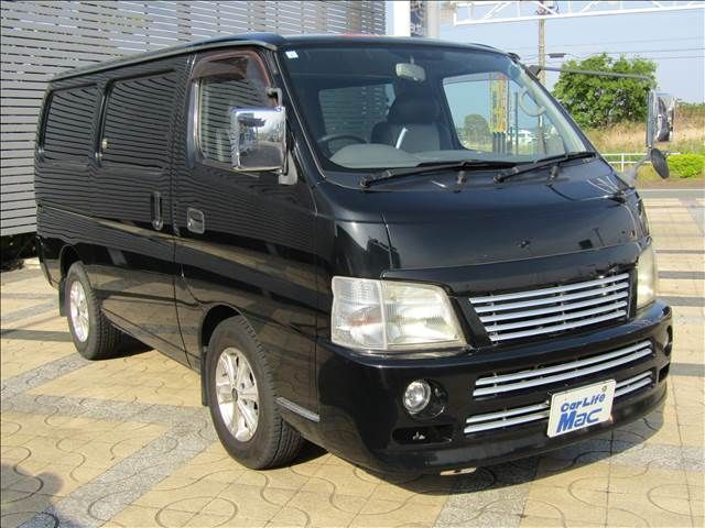 CARAVAN coach